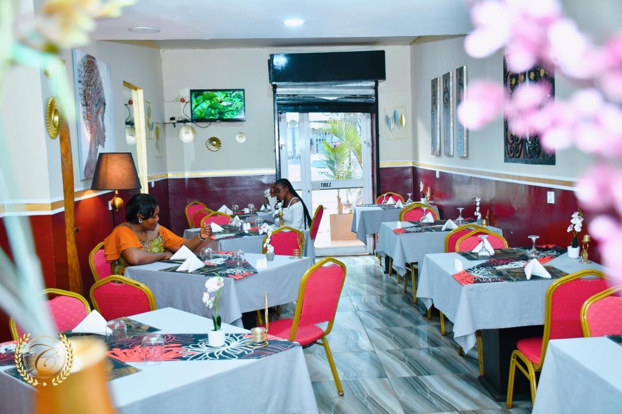 Hotel Restaurant Constellation Tchang Eksteriør billede